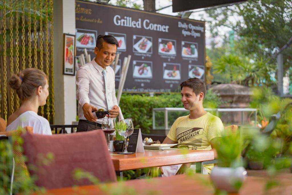 Silk D'Angkor Boutique Hotel Siem Reap Exterior foto