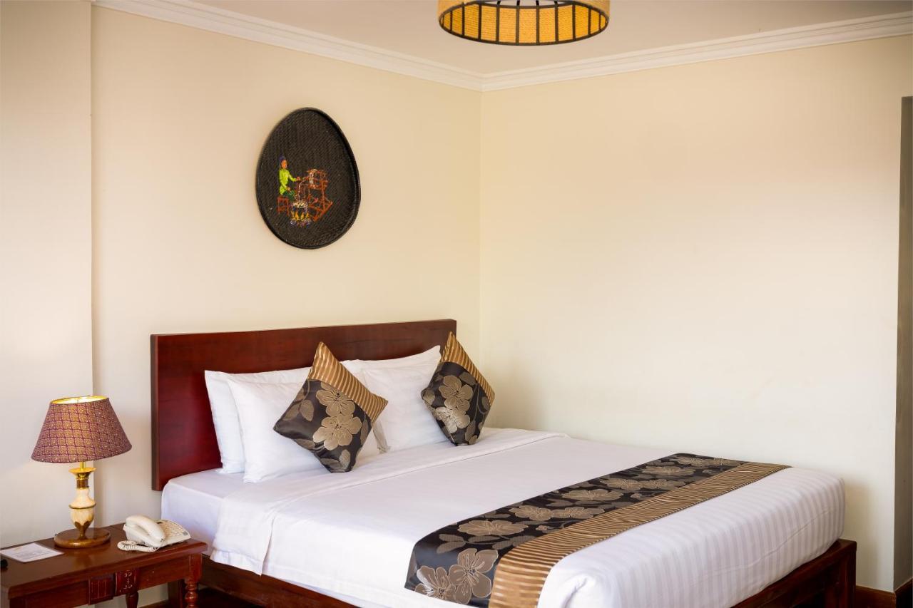 Silk D'Angkor Boutique Hotel Siem Reap Exterior foto